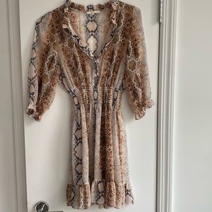 MAJE size 1 snake beige print with original subdress / lining. Mini dress